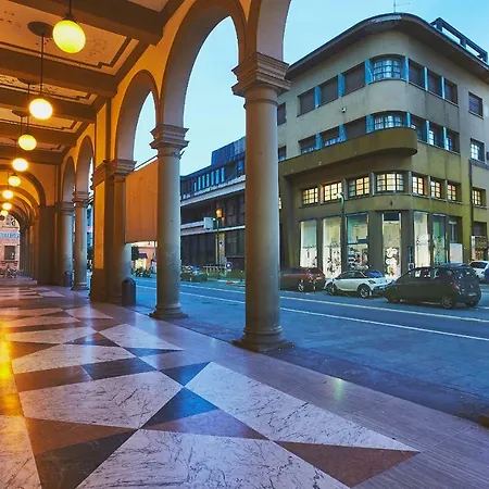 Via Roma 25